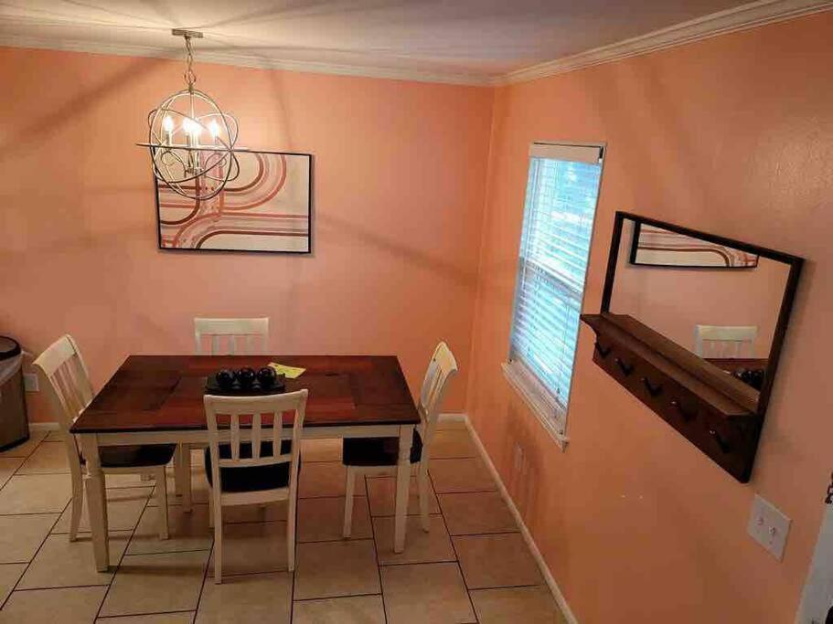 Elegant 2-Bedroom Pet-Friendly Villa W 2 Parking Spaces Гілтон-Гед-Айленд Екстер'єр фото